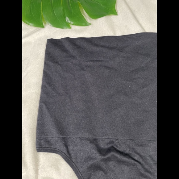 NWT $34 Yummie Shapewear Seamless High Waist‎ Thong in Black [SZ M/L ] #L913 - Picture 5 of 12